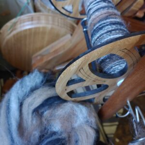 Hand Carded MagicBlend Alpaca Roving for Spinning 50g